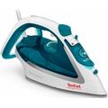 Утюг Tefal FV5718E0 белый/  голубой (2500 Вт, подошва - керамика, паровой удар - 195 г/ мин, 2 м)