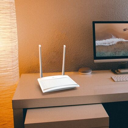 Маршрутизатор: Tp-Link TL-WR820N внутренняя антенна [1xWAN, 2xLAN 10/ 100Mbit, WiFi 802.11b/ g/ n  300Mb/ s]