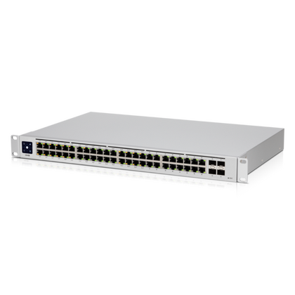 52 порта: Ubiquiti USW-48-PoE-EU (48х1Гбит/ с,4хSFP,32хPoE,PoE‑бюджет 195 Вт)